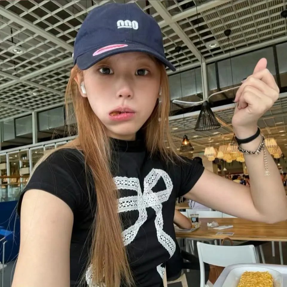 柳暗花明